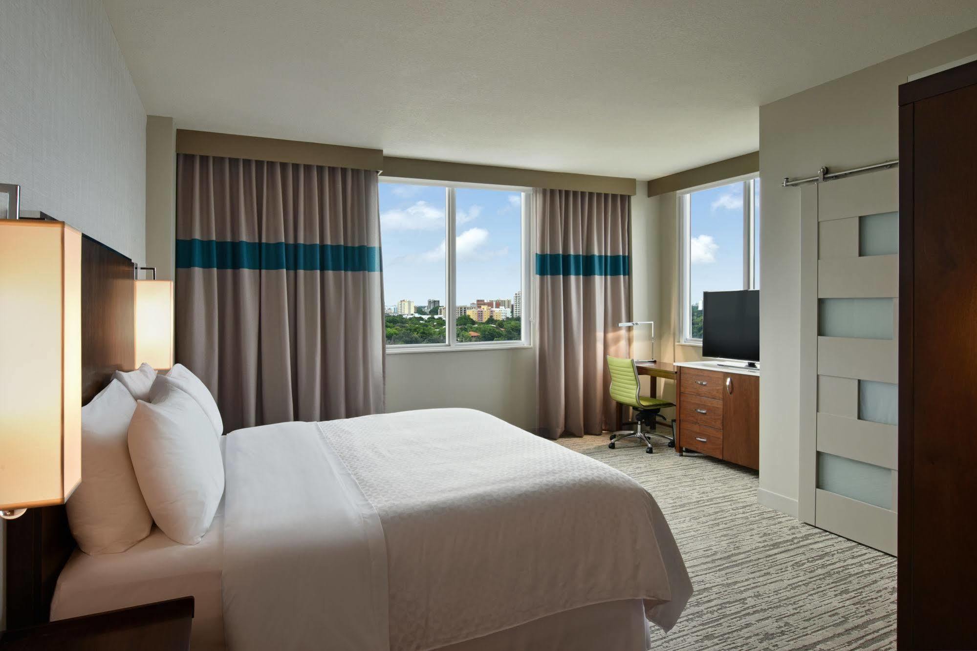 Four Points By Sheraton Coral Gables Miami Exteriér fotografie